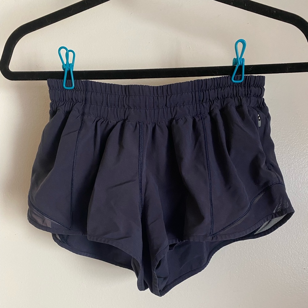 Lululemon Hotty Hot Short Low Rise 2.5”